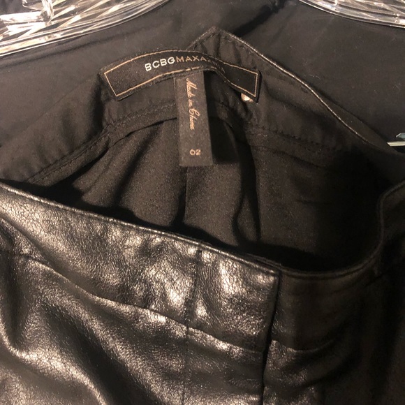 BCBG Max Azria Cape jacket and short set - Picture 4 of 5